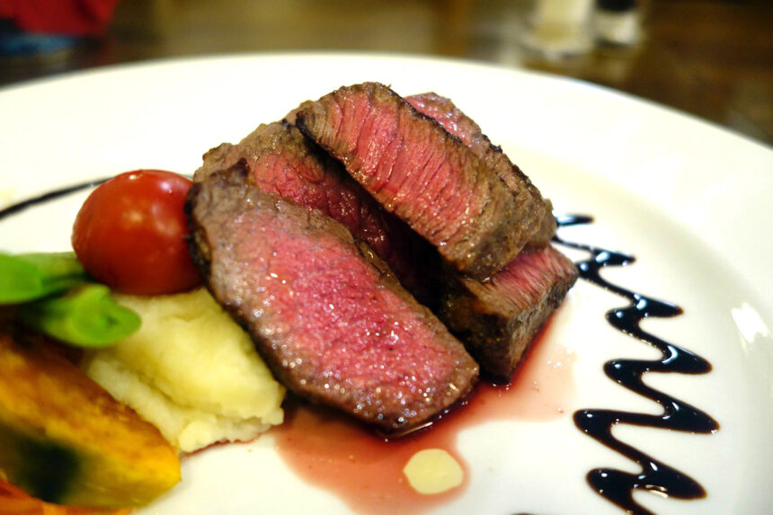 【高山市】ステーキ派？ 焼肉派？ 飛騨牛を食べるならここ